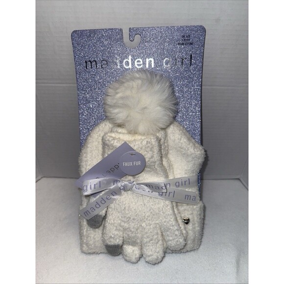 Madden Girl Set Of Beanie And Gloves Ivory Faux Fur with Shimmering Sparkles New - Picture 1 of 9